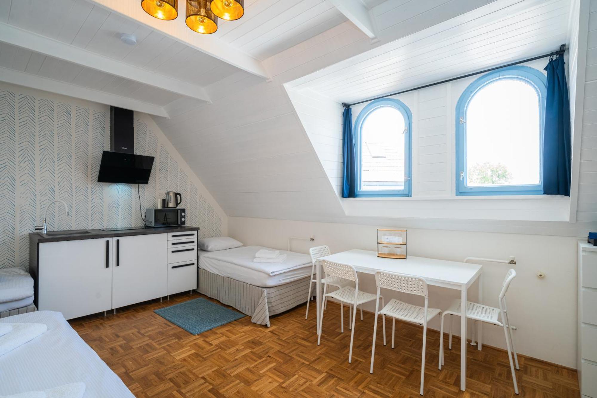 Naturalni Vinarstvi Tomas Krizek, Penzion Dvorek Dolní Dunajovice Exterior foto